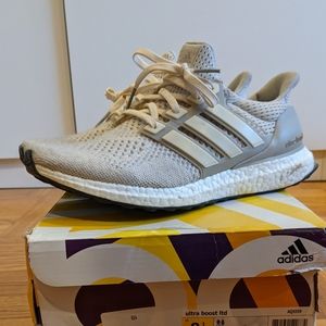 Adidas ultra boost 1.0 chalk/cream